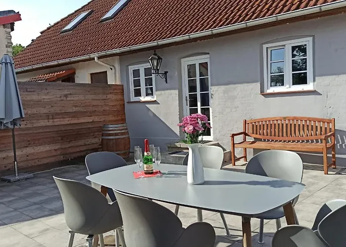 Hotel mit Hund Pappelhof - Doppelhaushälfte Mit Garten In